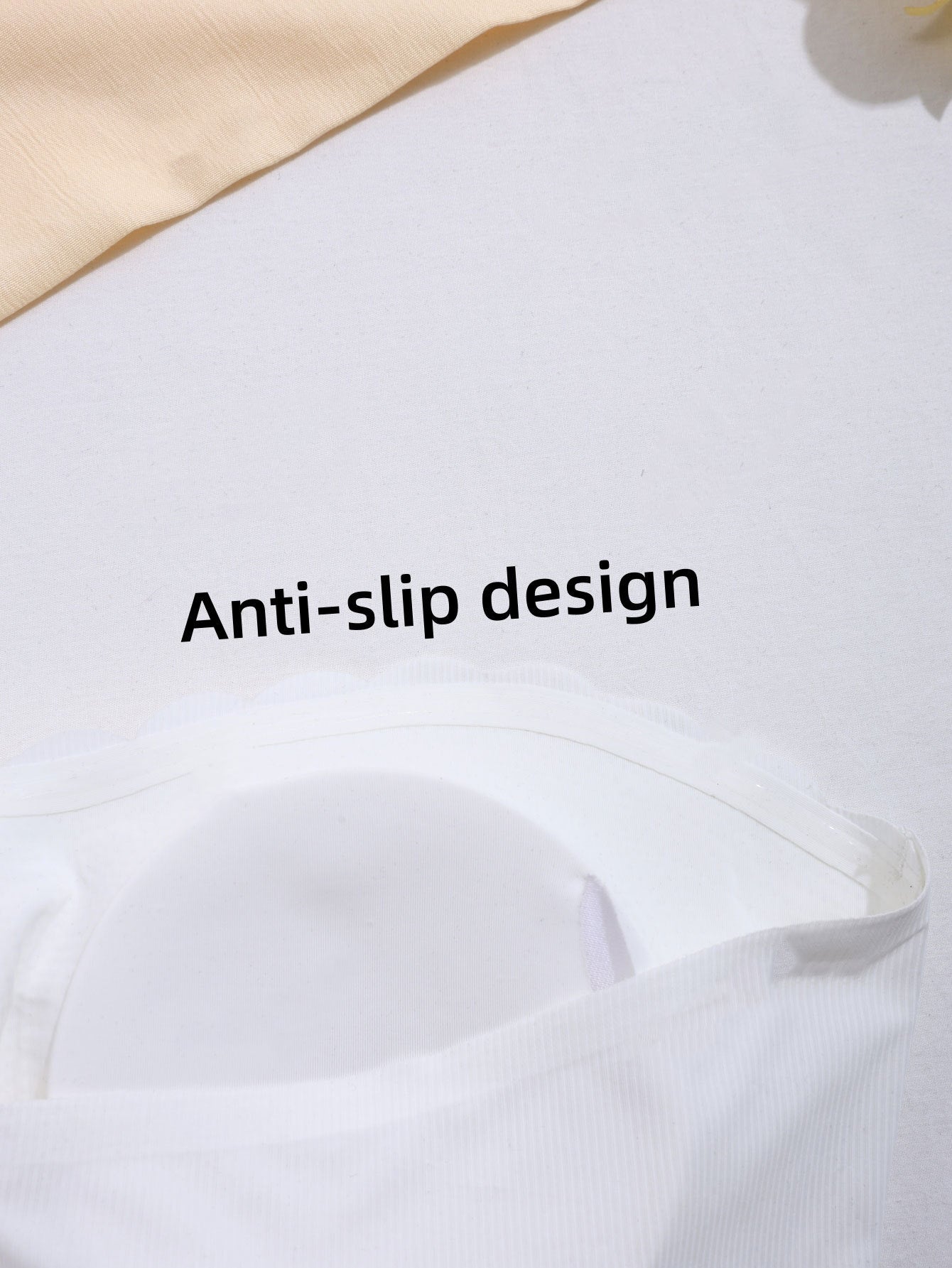 Bügelloser Comfort Plissee-Bandeau-BH Weiß