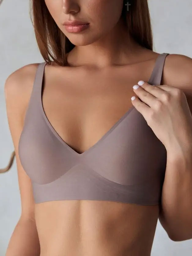 Drahtloser, nahtloser BH für Damen, unsichtbarer tiefer V-Plunge-BH mit herausnehmbarer Polsterung, RosyBrown