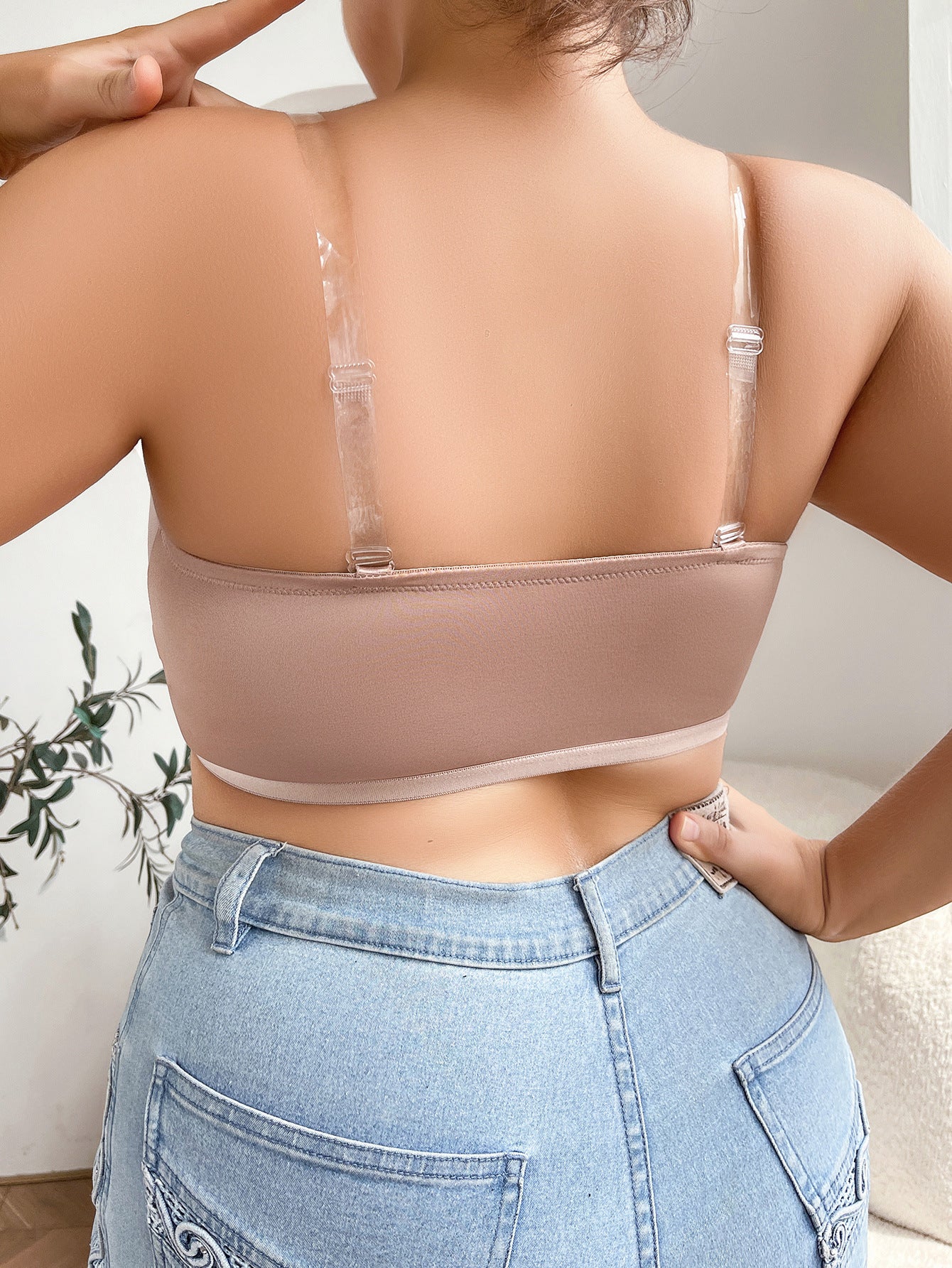 toßdämpfender Sexy BH in Übergröße aus halbtransparentem Mesh – Ohne Bügel, mit Push-up-Effekt