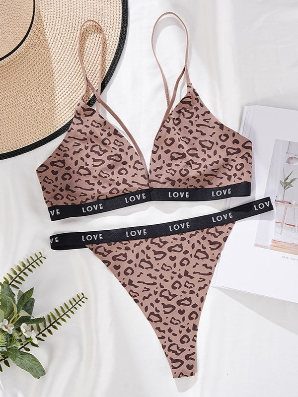 Sexy, unmarkiertes Plus-Size-BH-Set mit Leopardenmuster und ohne Stahlring