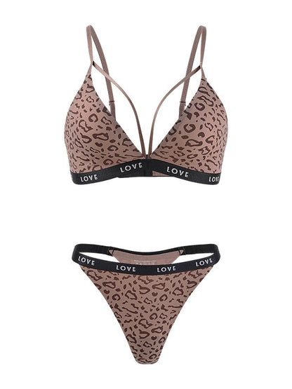 Sexy, unmarkiertes Plus-Size-BH-Set mit Leopardenmuster und ohne Stahlring